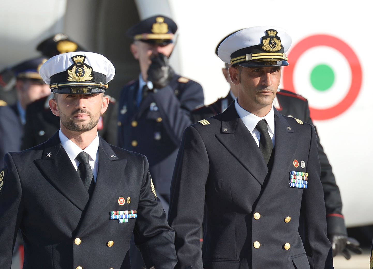 Itaalia merejalaväelased Massimiliano Latorre (paremal) ja Salvatore Girone (L) mullu detsembris Roomas.