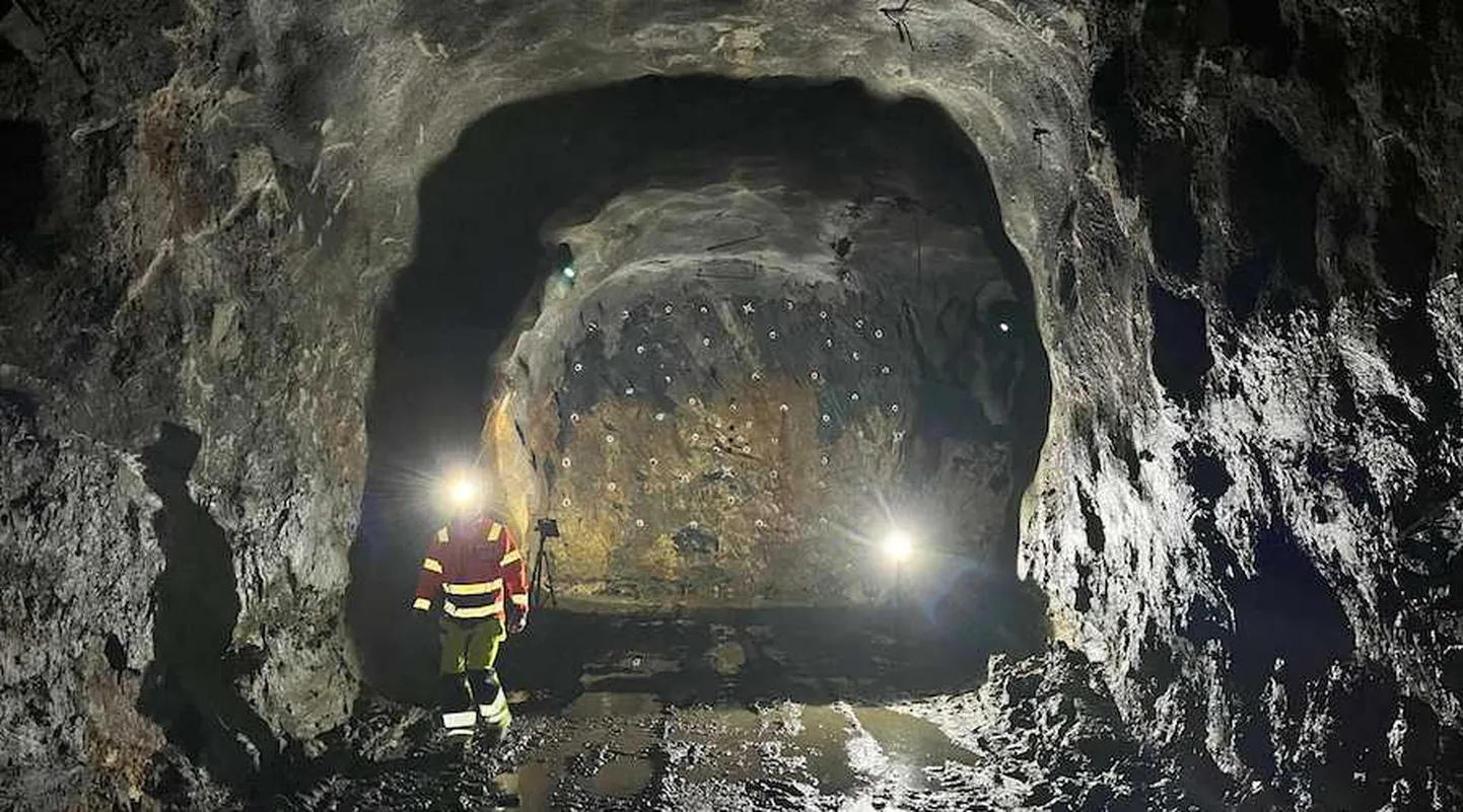 Kui elektrituulikud ja päikesepaneelid on üsna meie vaateväljas, siis neist saadava energia ülejääki saab salvestada silma alt ära - maa all vanades kaevandustes, mille jaoks on Šoti firmal üsna lihtne tehnoloogia olemas.