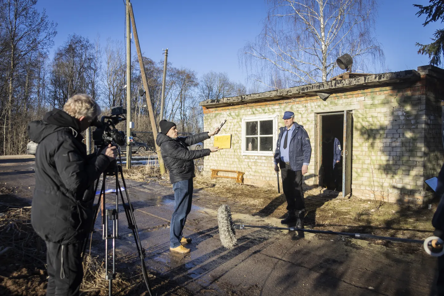 Filmivõtted algasid vanal sõjaväelennuväljal.