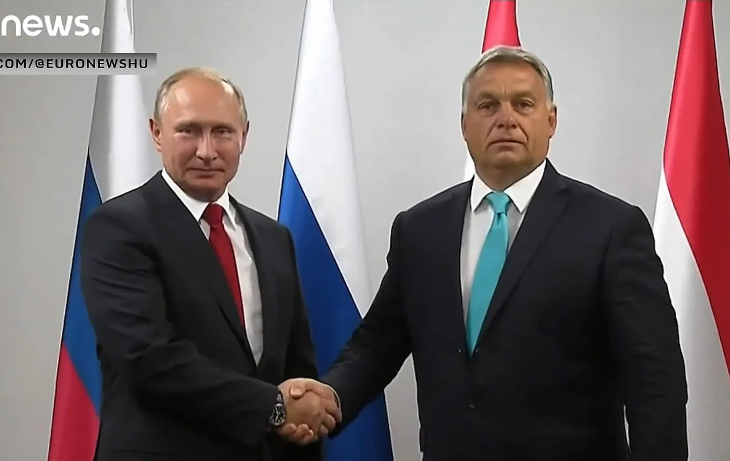 Владимир Путин и Виктор Орбан - кадр из видео