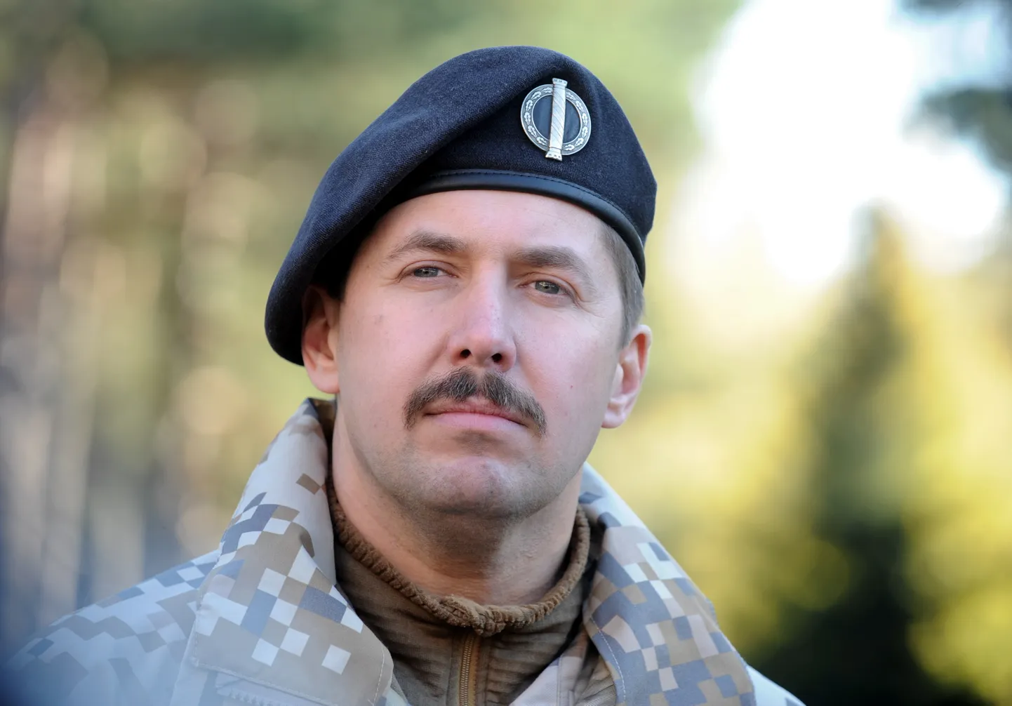 Nacionālo bruņoto spēku Sauszemes spēku komandieris, atvaļināts pulkvedis Igors Rajevs