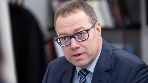 Банк Эстонии призвал правительство приступить к сокращению дефицита госбюджета