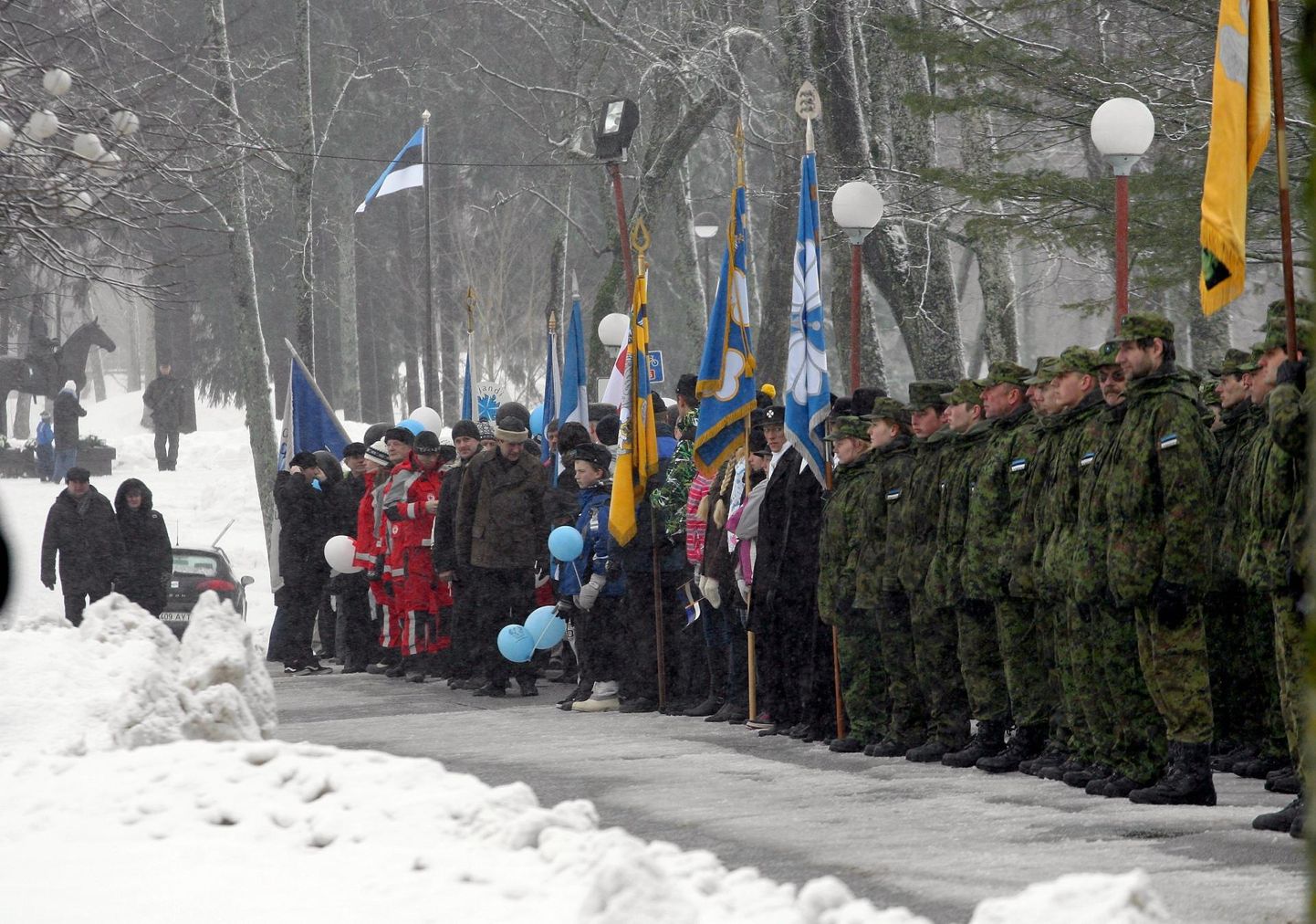 Eesti Vabariigi aastapäeva tähistamisel on Viljandis pikad traditsioonid. Kuidas see tänavu õnnestub, selgub lähemas tulevikus.
