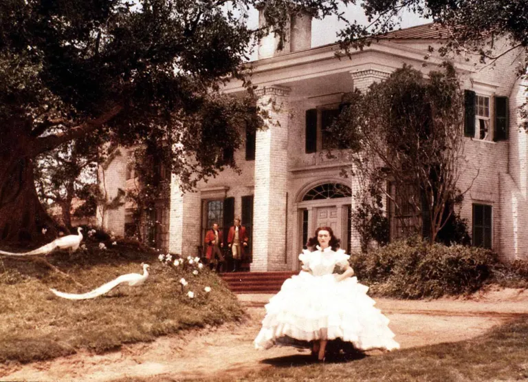 Vivien Leigh (Scarlett O' Hara)