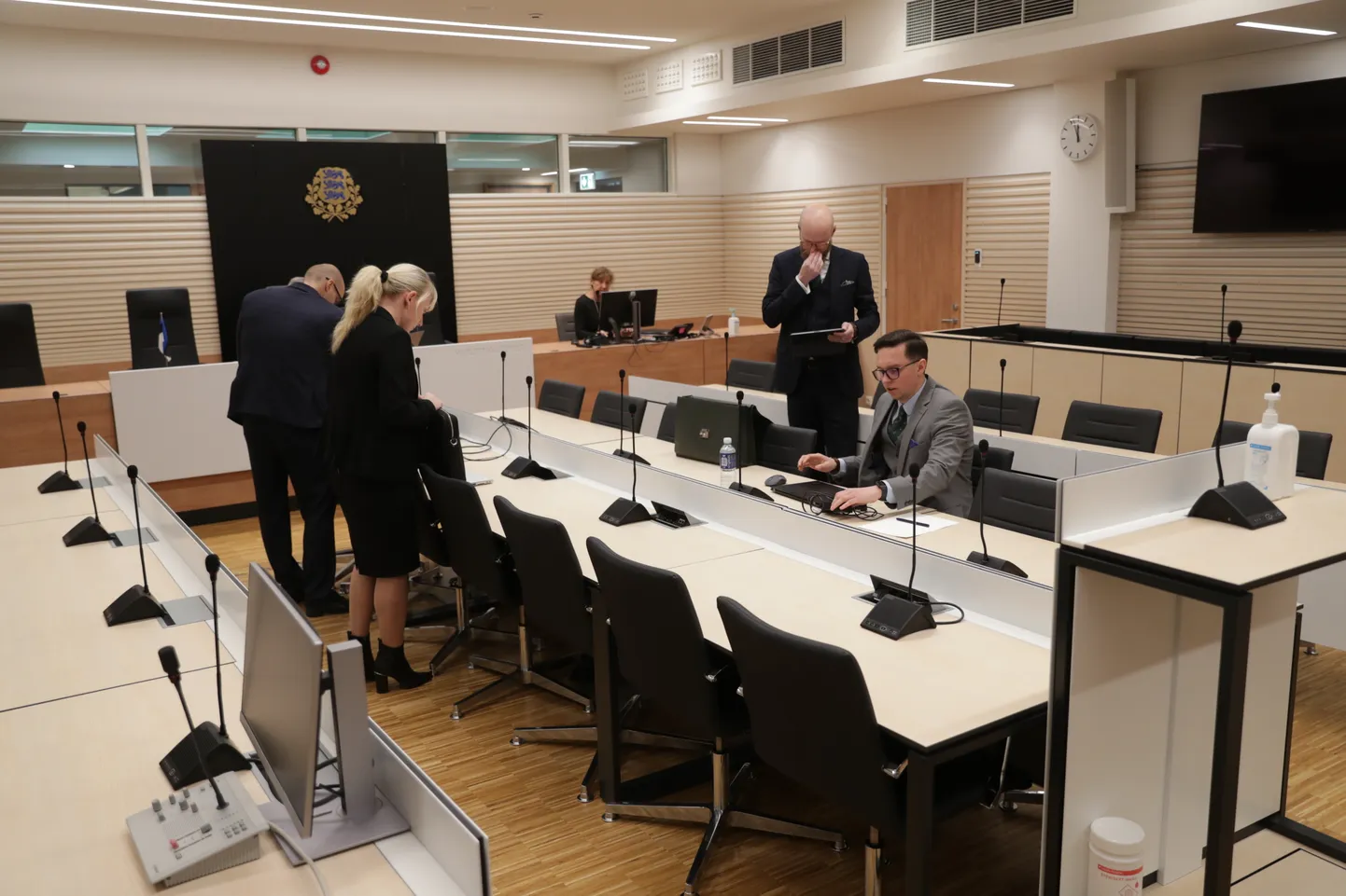 Mailis Repsi kohtuprotsess - prokurör, riigi esindaja, kaitsjad.