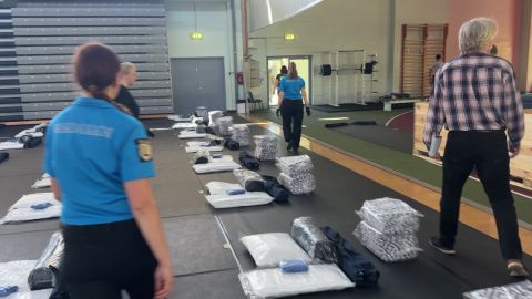 VIDEO ⟩ Kuressaares harjutati sireenide saatel varjumist