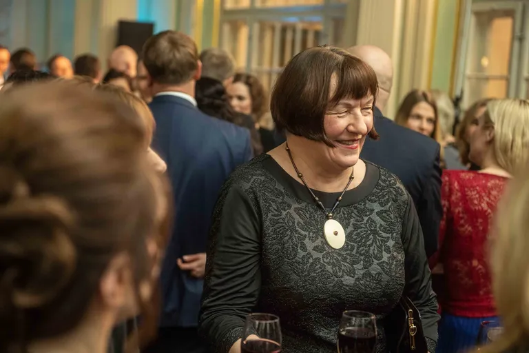 Foto: Svinīgā uzruna Latvijas Nacionālā teātra simtgades svinībās