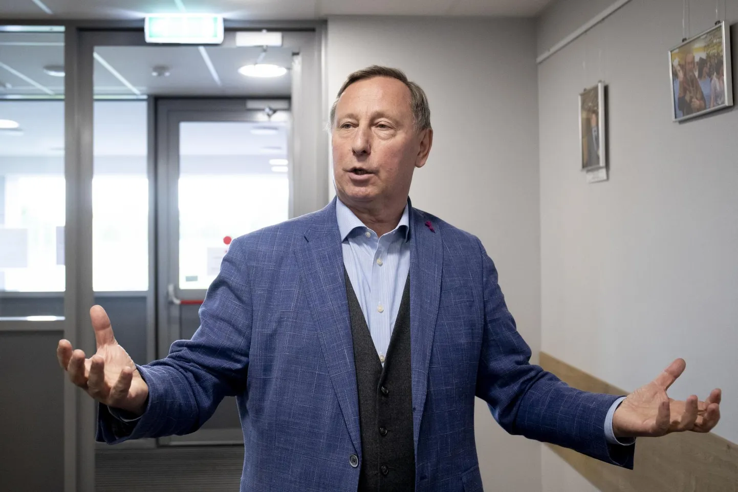 Postimees küsis ka Sergei Garanžalt, kuidas keeleõpingud lähevad, kuid vastust ei õnnestunud saada ei eesti ega vene keeles.