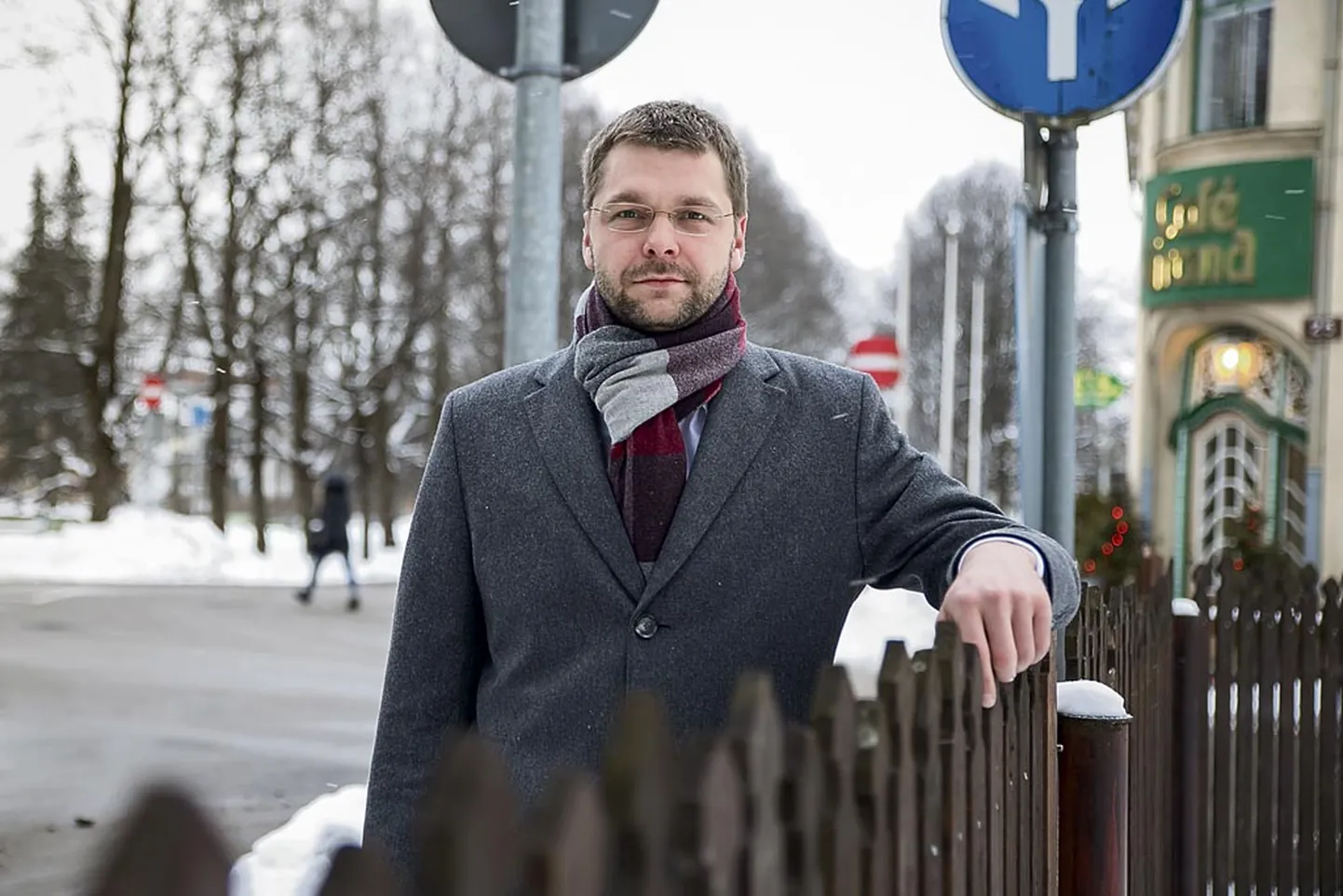 Tervise- ja tööministri Jevgeni Ossinovski sõnutsi omistatakse talle alkoholiaktsiisi tõstmine põhjuseta: see on hoopis rahandusministri valdkond.