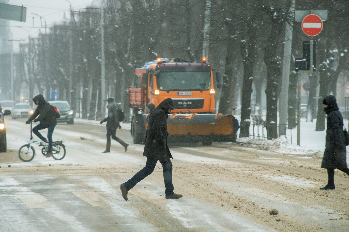 Sniegota diena Rīgas centrā