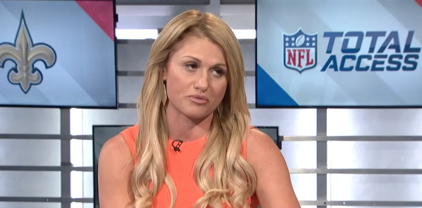 NFLi korrespondent Jane Slater sai oma kallima truudusetusest teada väga eriskummalisel moel.