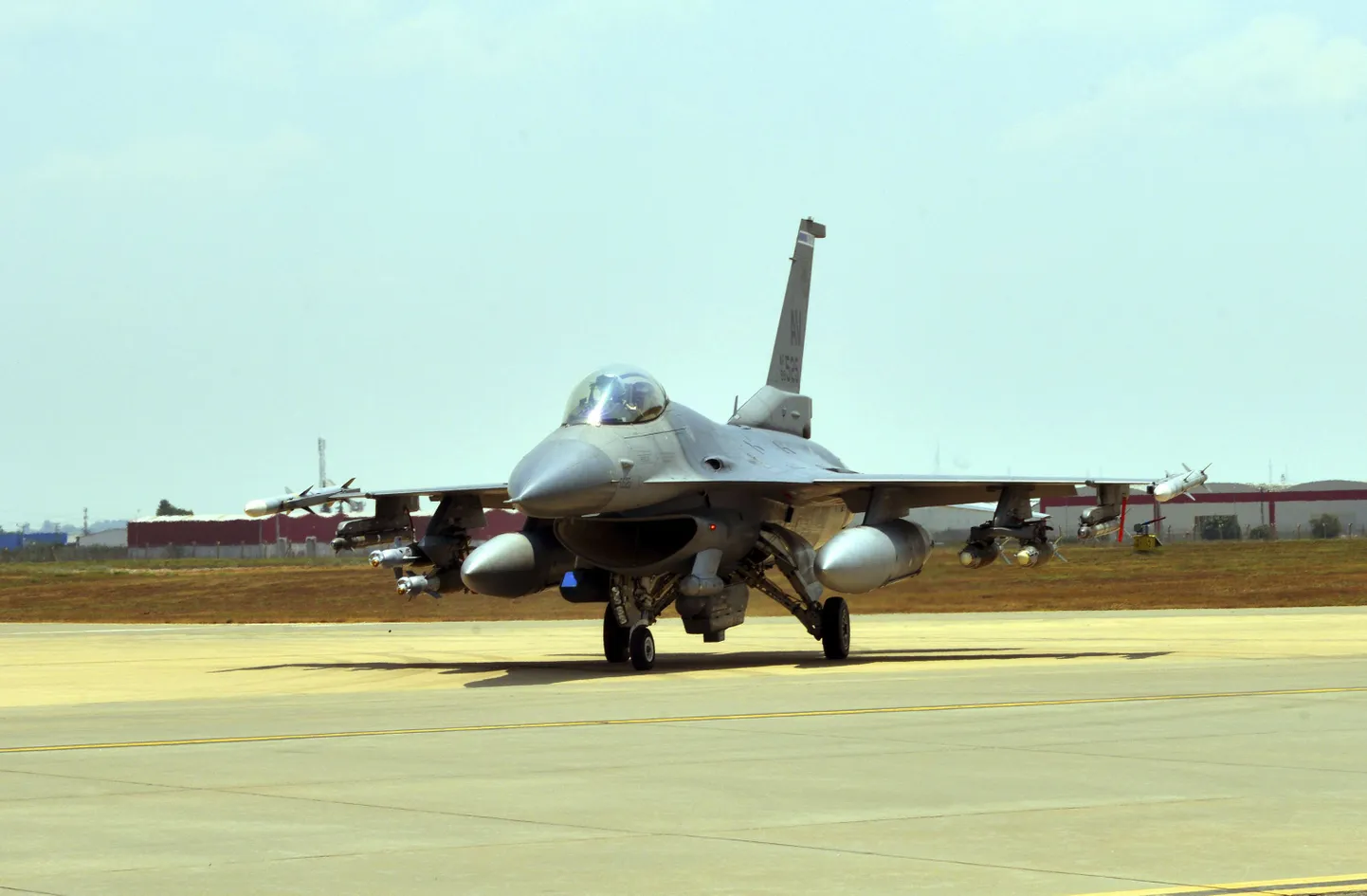 USA F-16 lennuk
