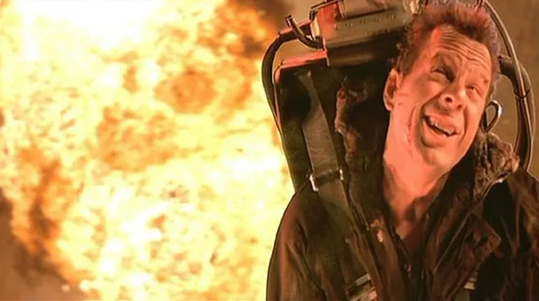 Bruce Willis politseinik John McClane'ina filmis «Visa hing 2»