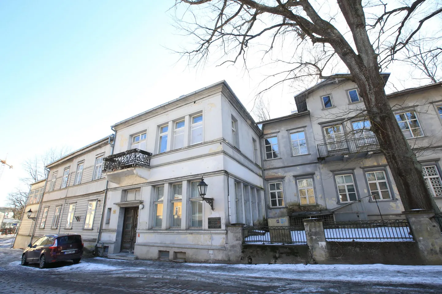 Endine vähihaigla Vallikraavi tänaval seisab praegu veel tühi.