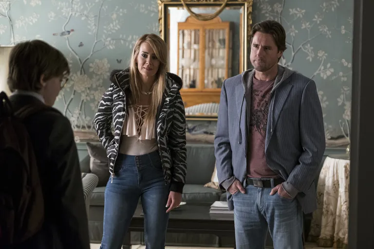 Sarah Paulson (Xandra) ja Luke Wilson filmis «Ohakalind»