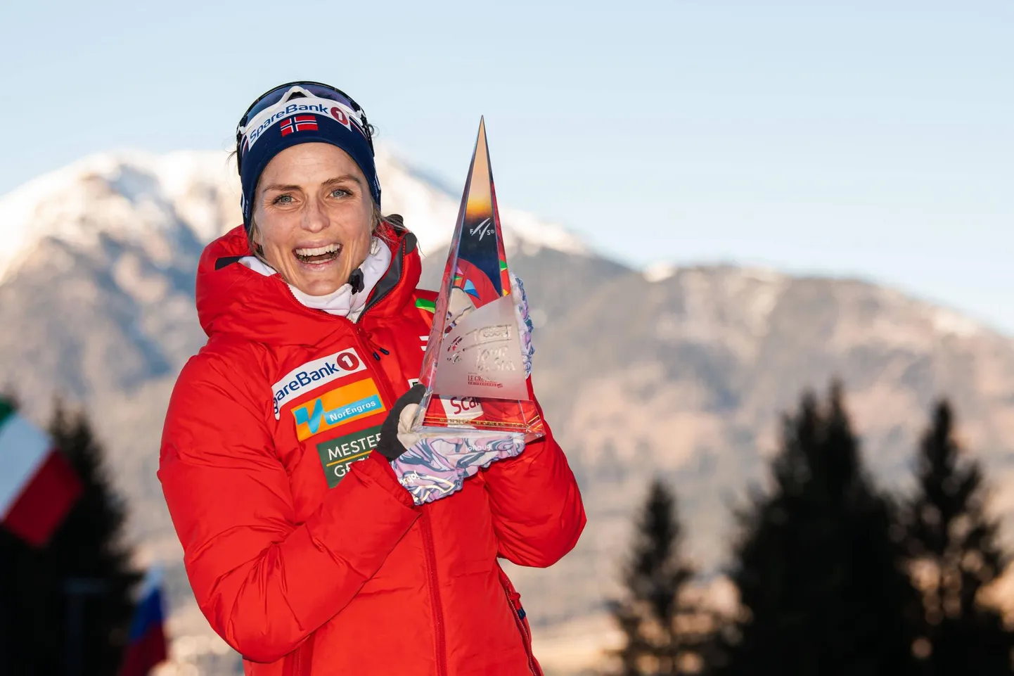 Therese Johaug teenis Tour de Skil auhinnaraha veidi üle 115 000 euro, Aleksandr Bolšunovi kaukasse lisandus peaaegu 80 000 eurot. Vahet selgitab fakt, et Johaug oli Touri etappidel edukam.