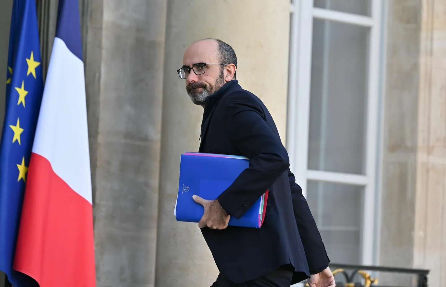 Prantsusmaa välisluureameti (DGSE) juht Nicolas Lerner Pariisis Élysée palee trepil.