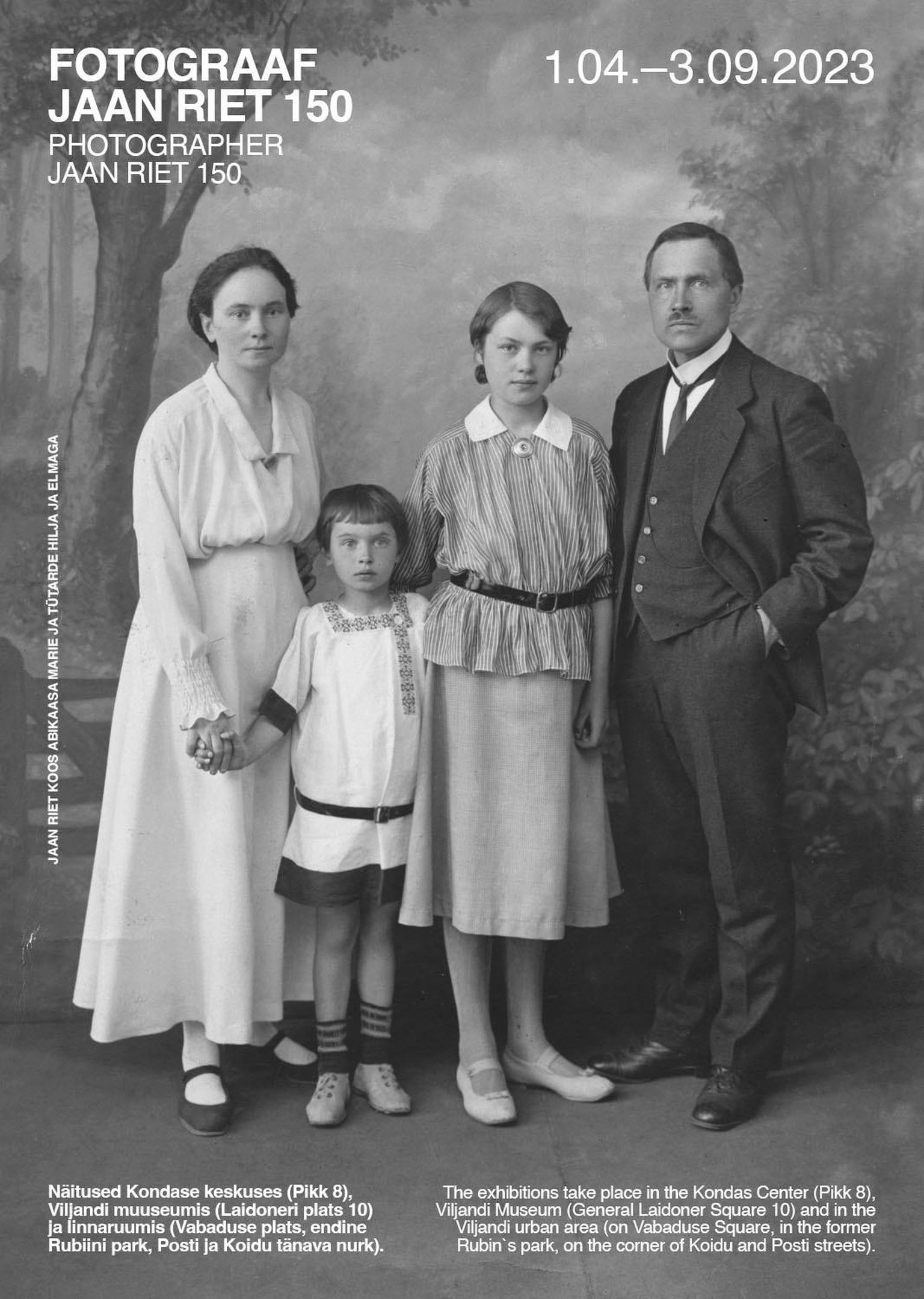 Fotograaf Jaan Rieti 150. sünniaastapäeva puhul avatakse laupäeval talle pühendatud näitused. Plakati fotol on Marie, Elma, Hilja ja Jaan Riet koduateljees 1917. aastal.
