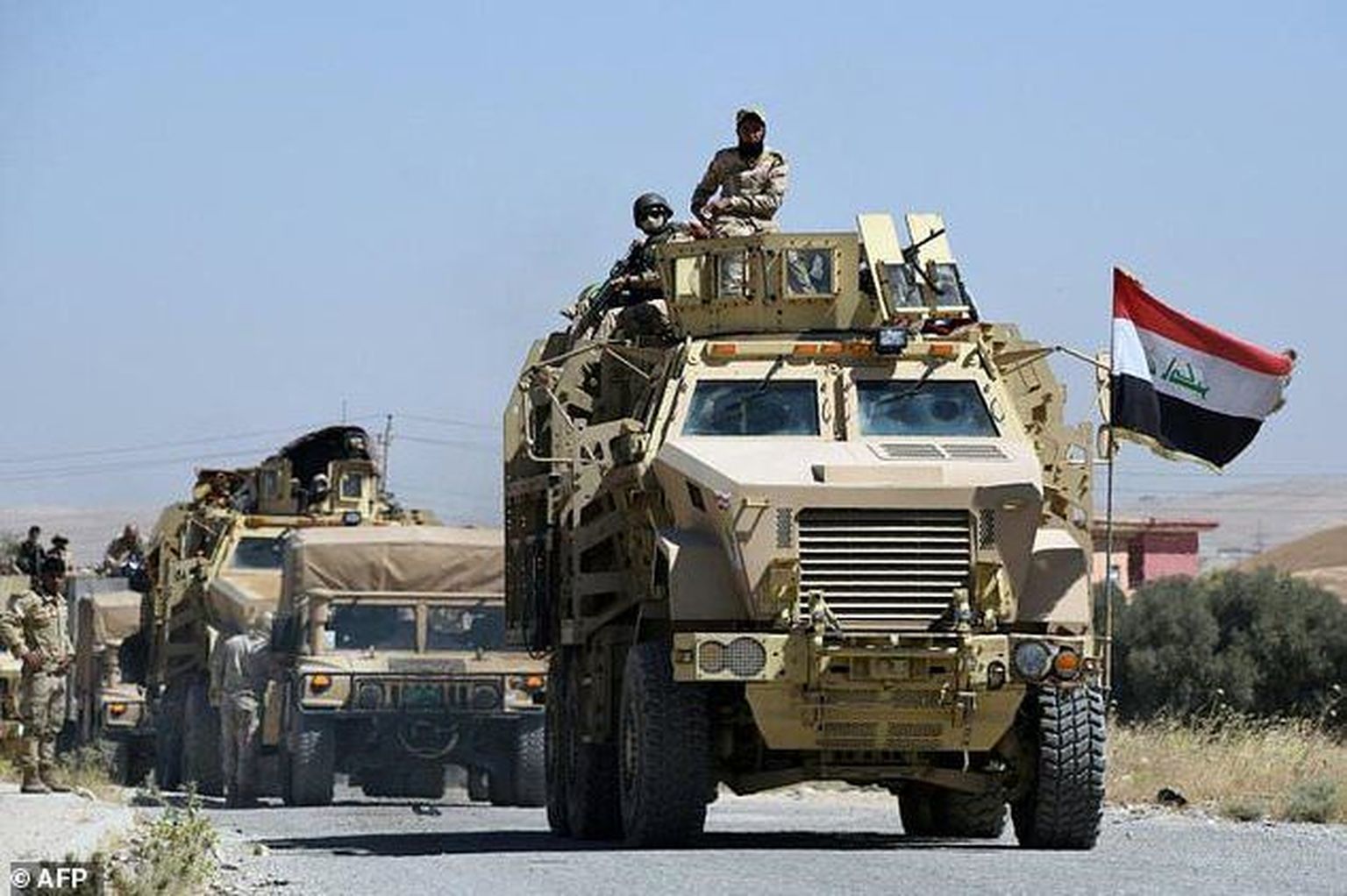 Iraagi valitsusväed liikumas Tal Afari suunas.