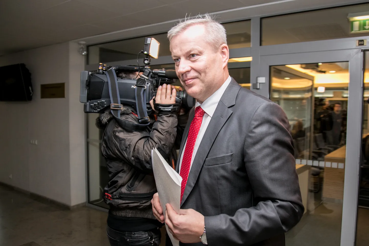 Mindaugas Bastys eile, kui ta teatas, et loobub ise saadikukohast.