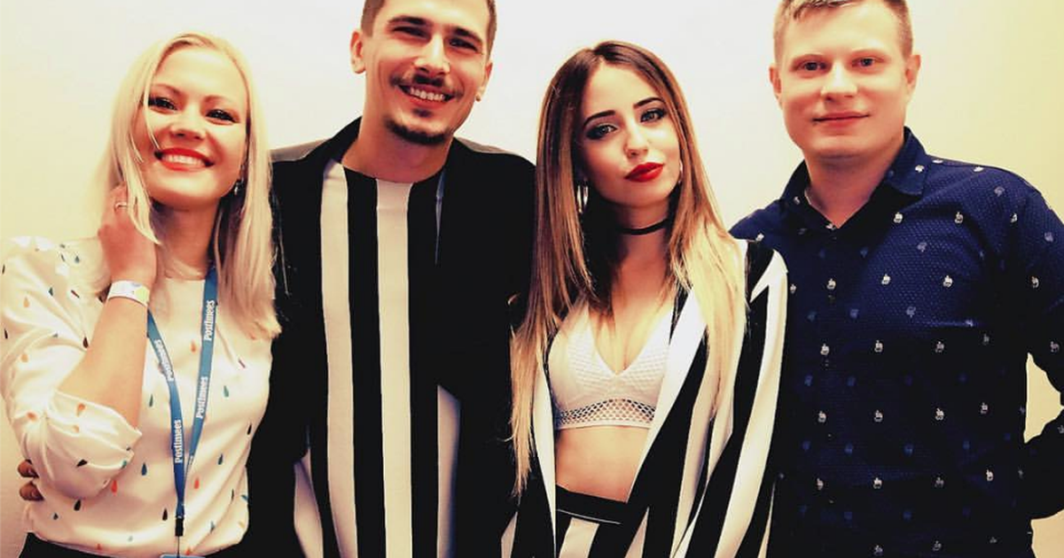 Эксклюзивное интервью с «Время и Стекло» этого парня из