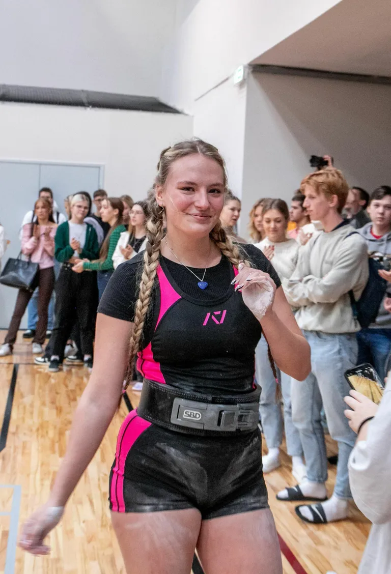 Reya Soontalu võitis nii rinnalt surumise kui jõutõmbed.