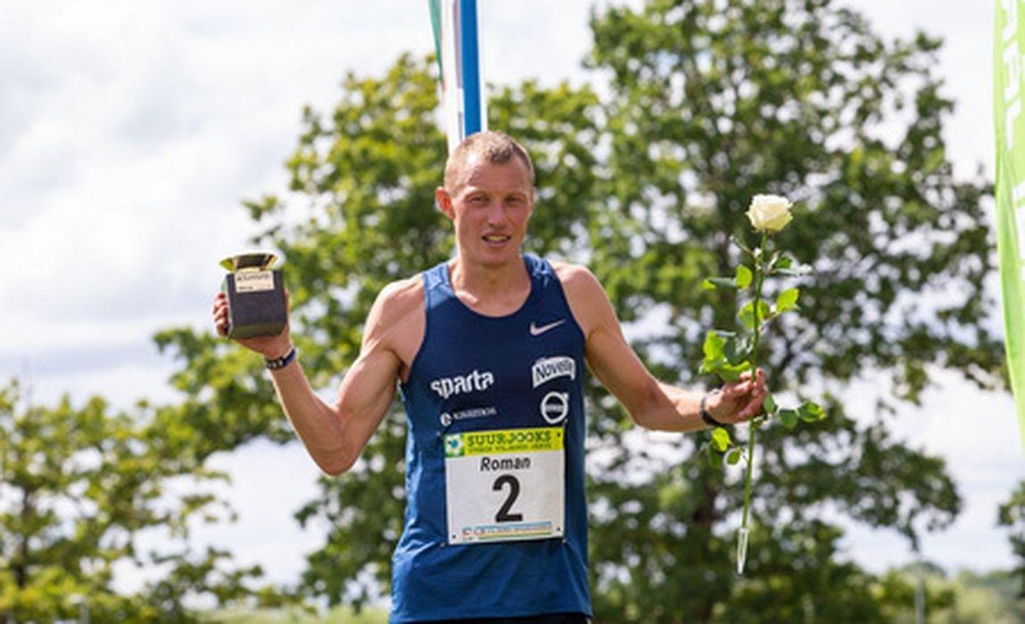 Roman Fosti võitis Viljandis Eesti staadionijooksusarja neljanda etapi.