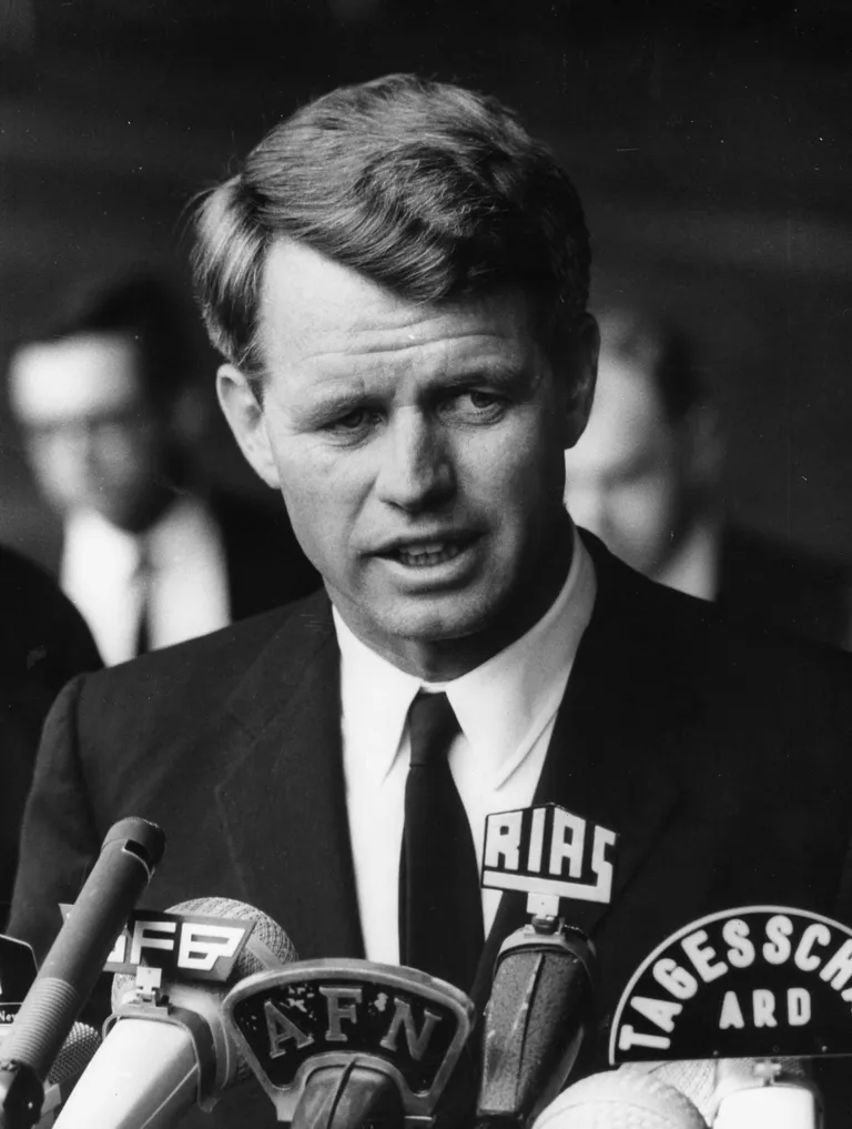 Robert Kennedy 1962. aastal Lääne-Saksmaal Berliinis
