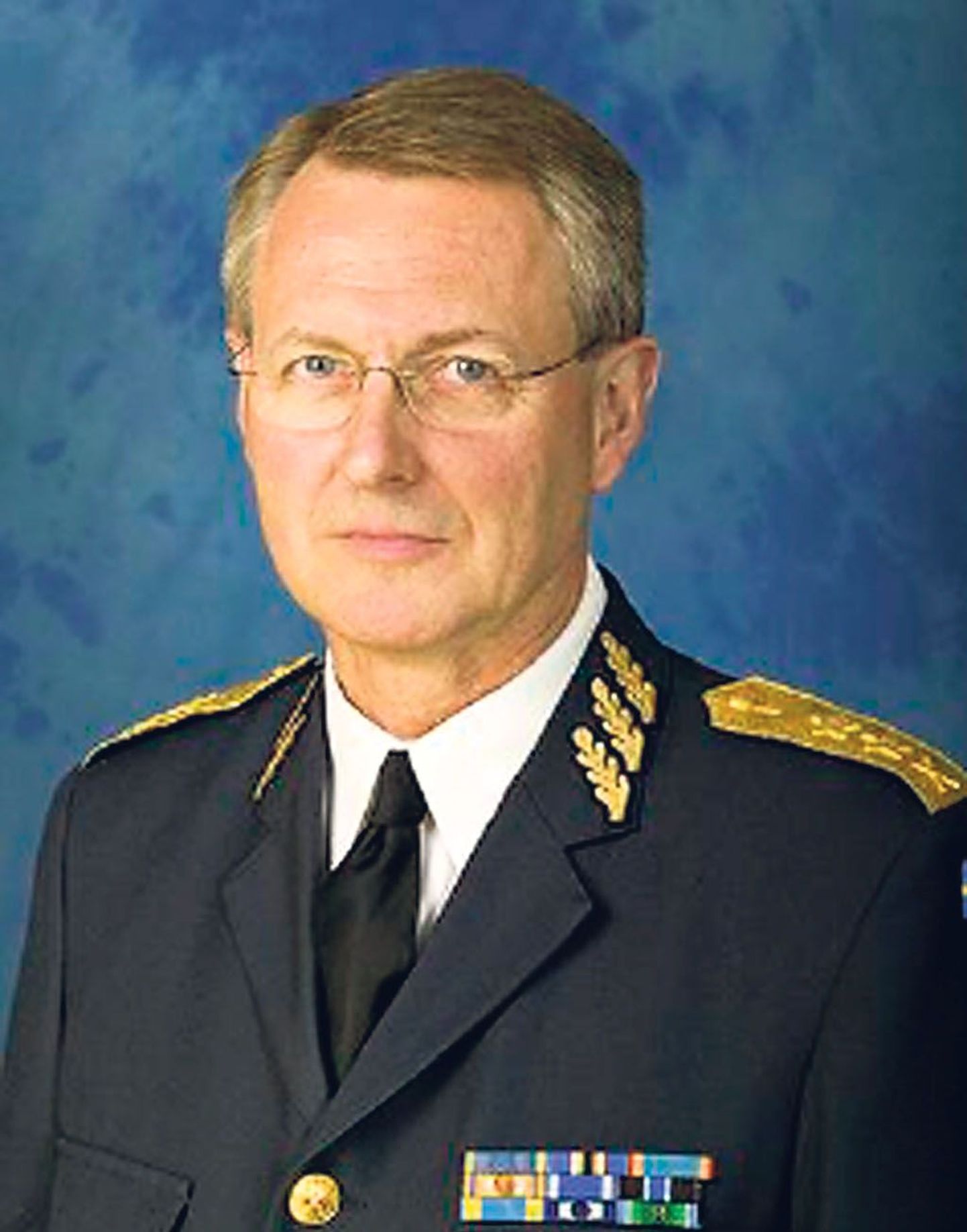 Kindralmajor Stefan Kristiansson hoiatab riigi eest, mis tunneb ebatervet huvi Rootsi kaitsevõime vastu.