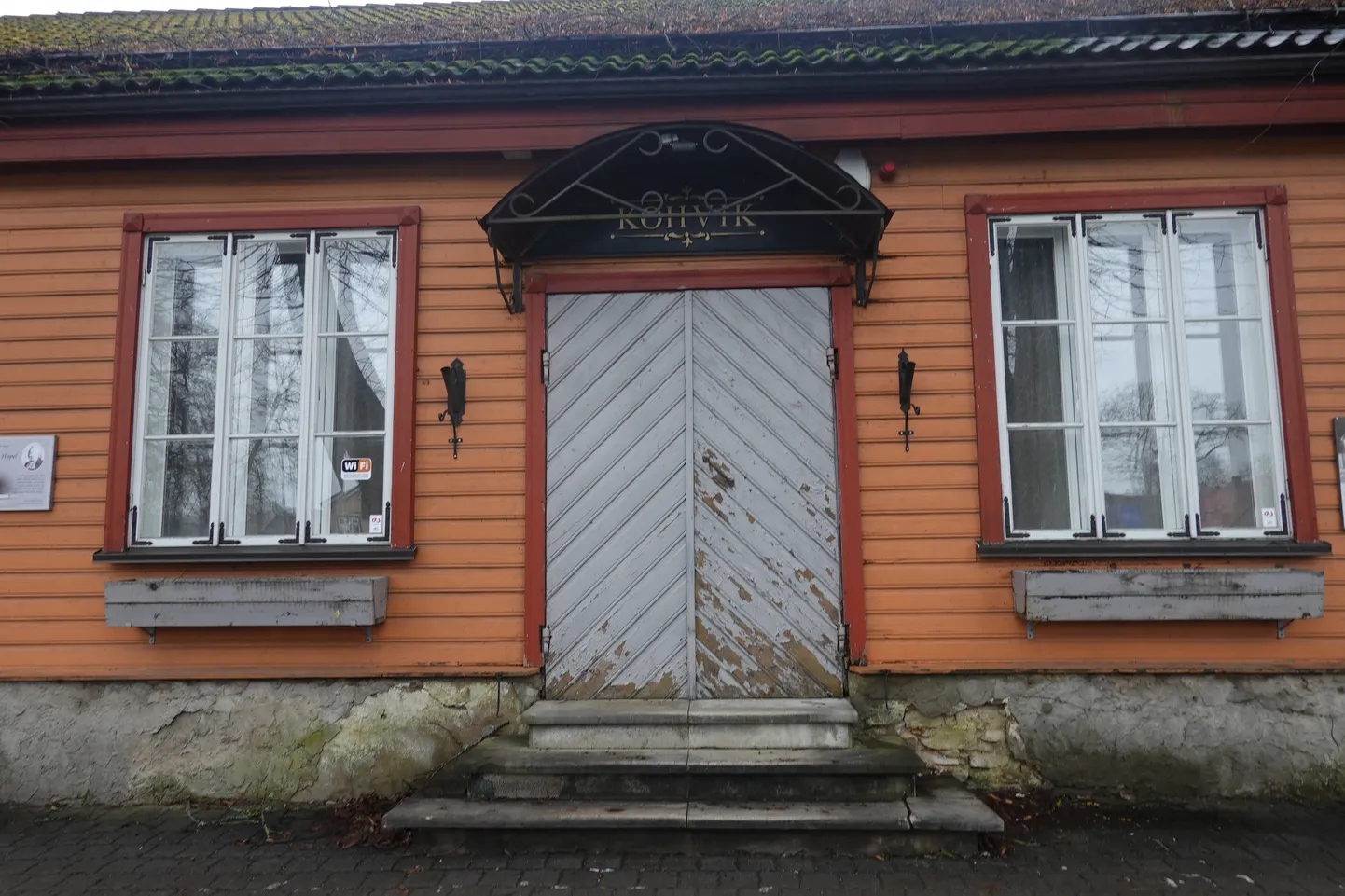 Keskväljaku kohvik.