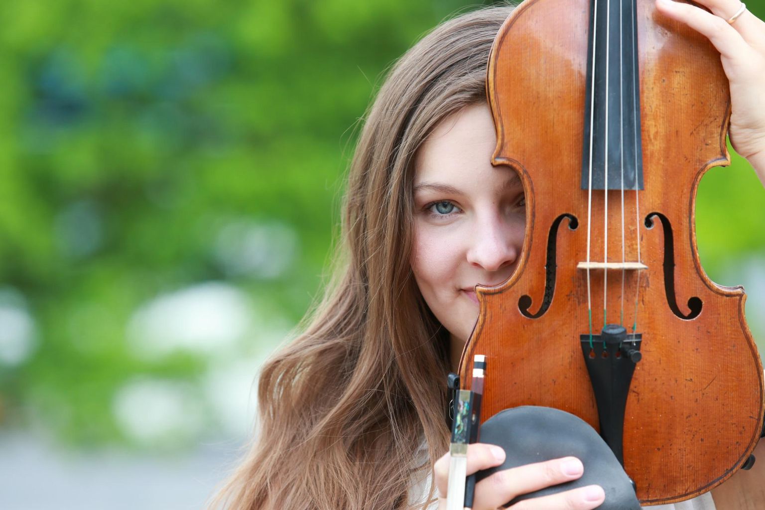 Linda-Anette Verte on saanud endale mängimiseks Gagliano viiuli.