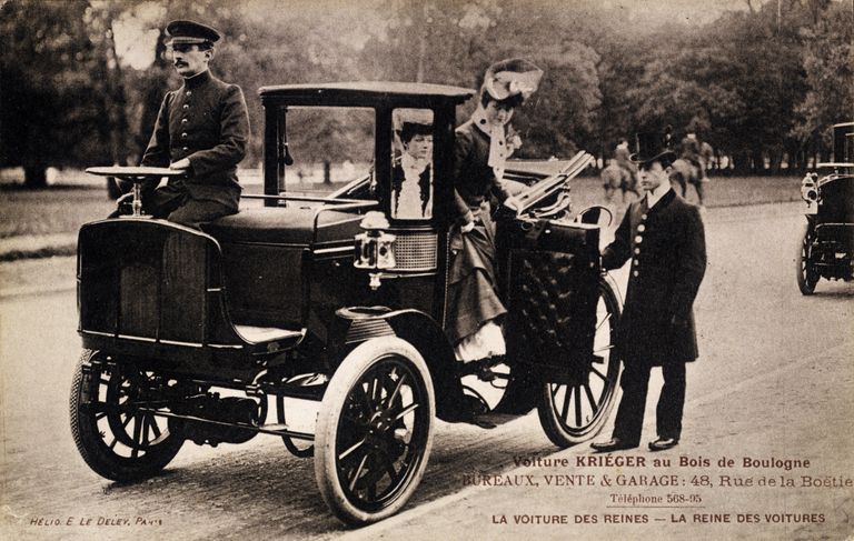 Auto Pariisis, aasta 1900