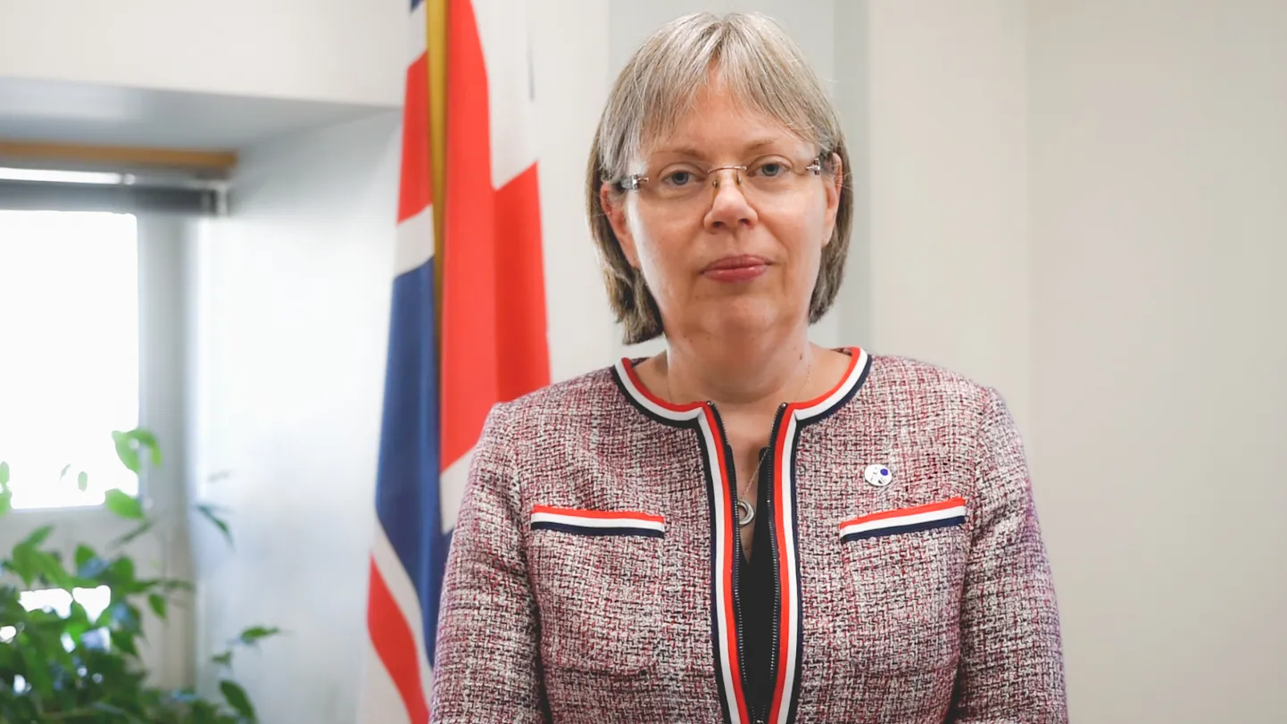 Theresa Bubbear.