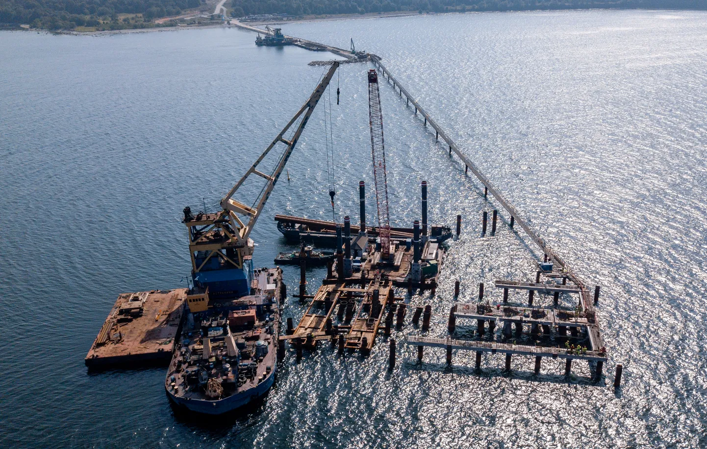 Paldiski LNG-kai ehitus. Droonifoto.