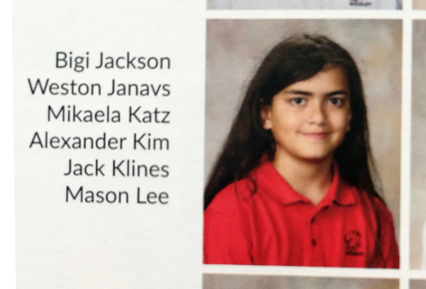 Blanket "Bigi" Jackson oma esimesel aastaraamatufotol