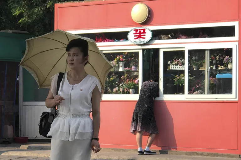 Põhja-Korea Pyongyangi tänavapilt