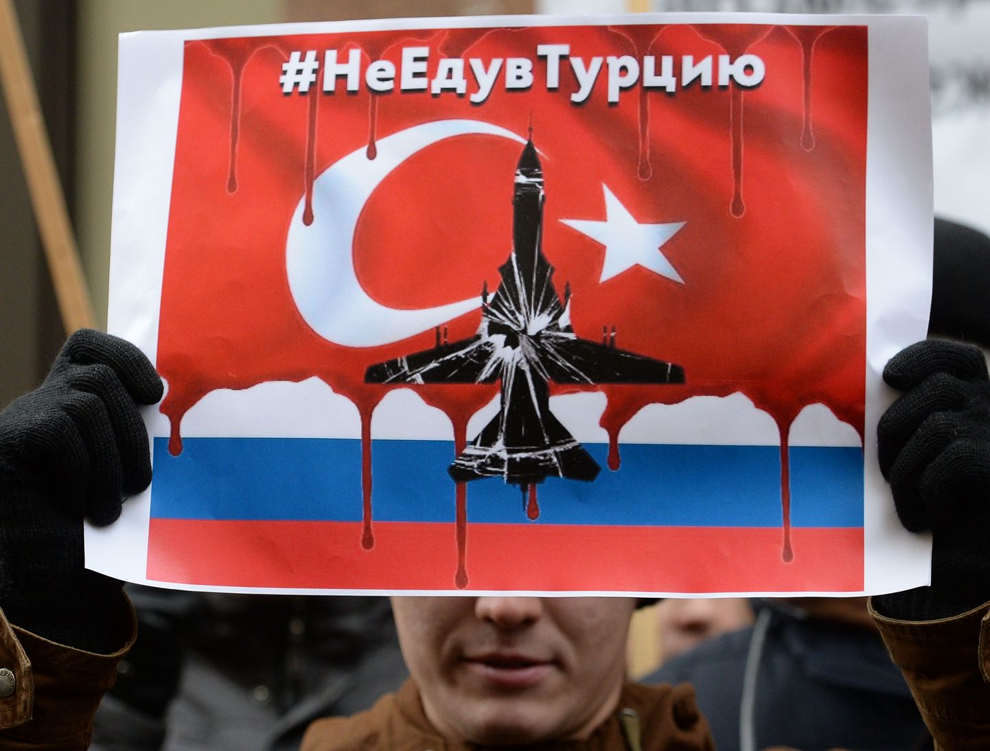Кризис в отношениях между Турцией и Россией, возникший из-за сбитого бомбардировщика Су-24 российской авиагруппы в Сирии, может быть урегулирован к марту 2016 года.