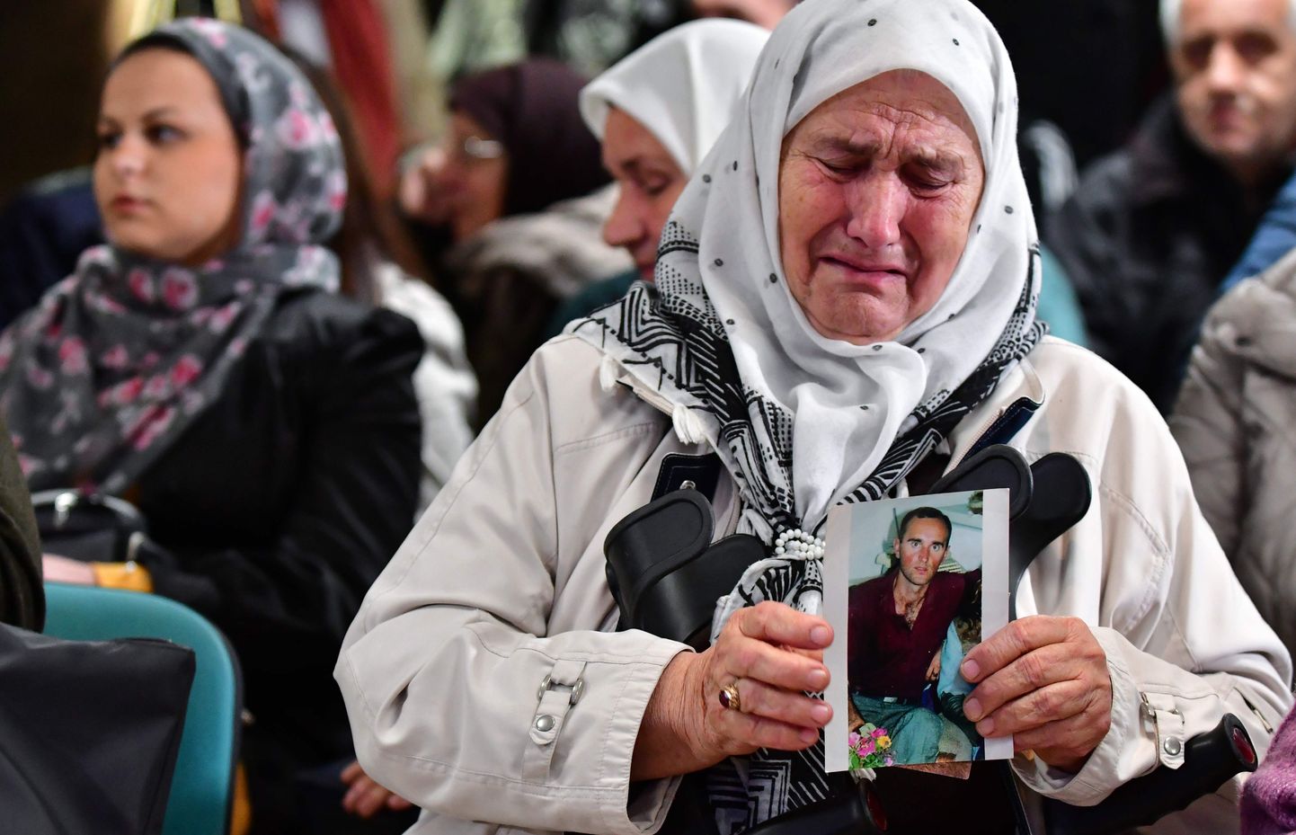 Srebrenicas slaktiņa izdzīvojusī bosniešu musulmaniete Suhra Malic