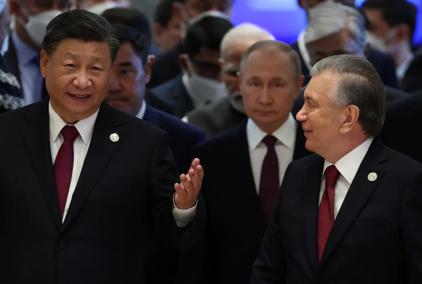 Hiina president Xi Jinping, Venemaa president Vladimir Putin ja Usbekistani president Shavkat Mirziyoyev Šanghai koostööorganisatsiooni tippkohtumisel Samarkandis 16. septembril 2022.