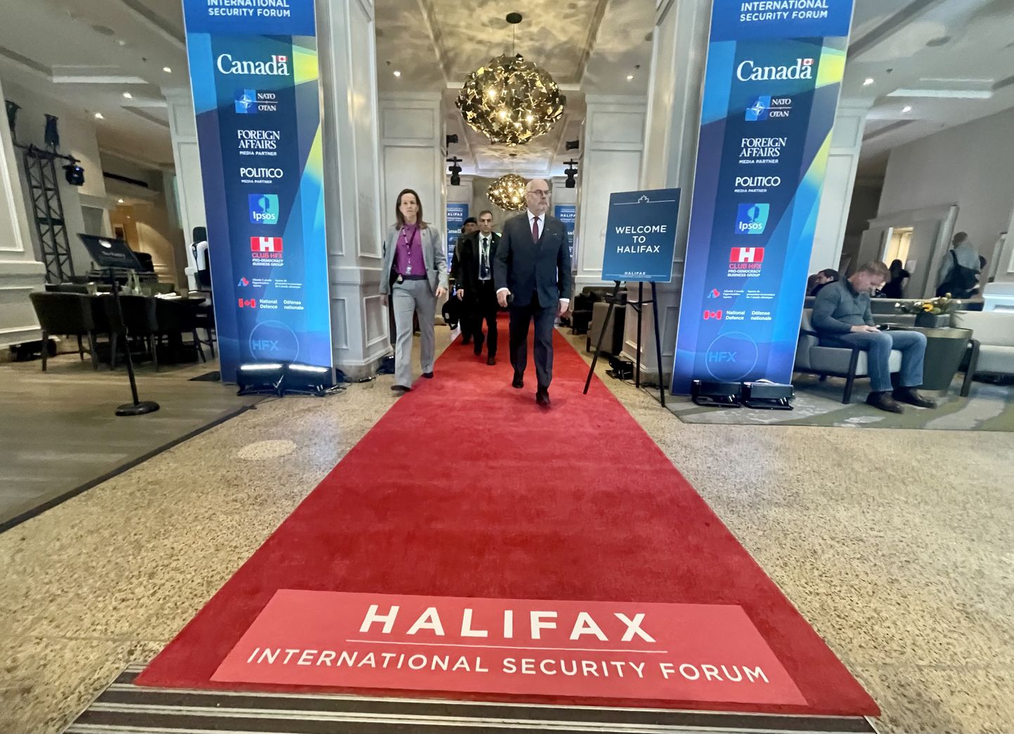 Президент Алар Карис на конференции по безопасности в Галифаксе, Канада.