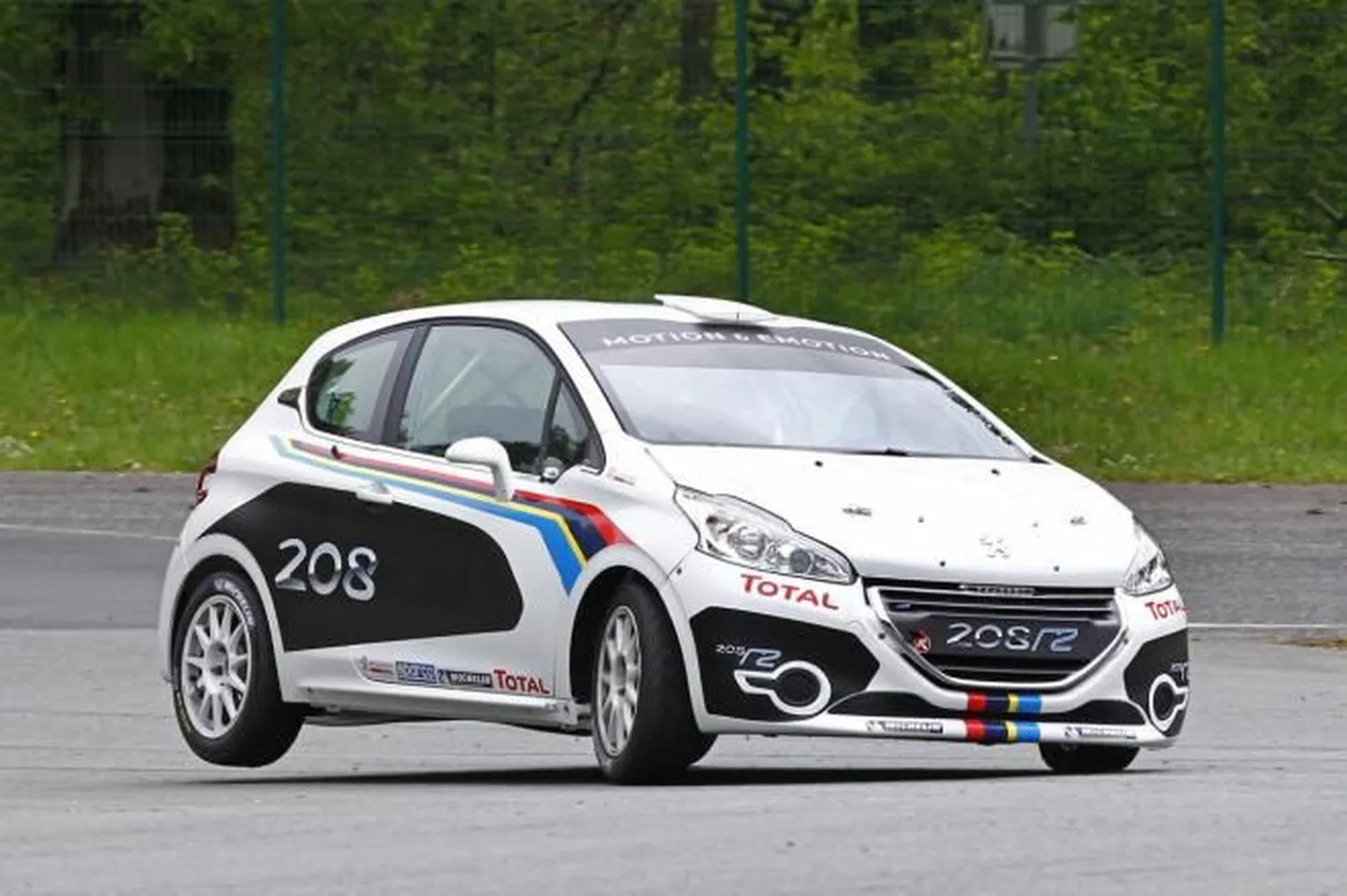 Peugeot 208 R2.