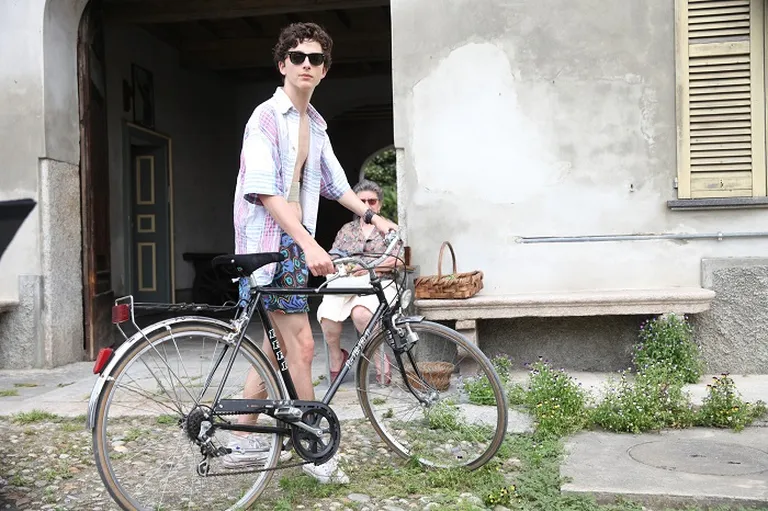 «Kutsu mind oma nimega», fotol näitleja Timothee Chalamet.
