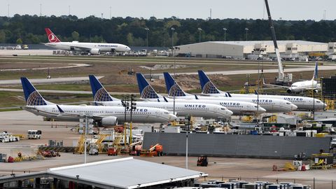 Доходы Boeing рухнули из-за катастроф самолетов Max
