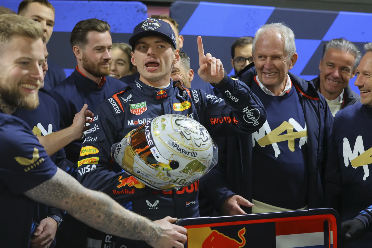 Max Verstappen tegi seda jälle. Neli aastat F1 valitsemist, sama suutis Red Bullis ka Sebastian Vettel, seda aastatel 2010-2013. Kas neli on Red Bulli kohtuseadus või suudab Verstappen endale näpsata ka viienda tiitli järjest?