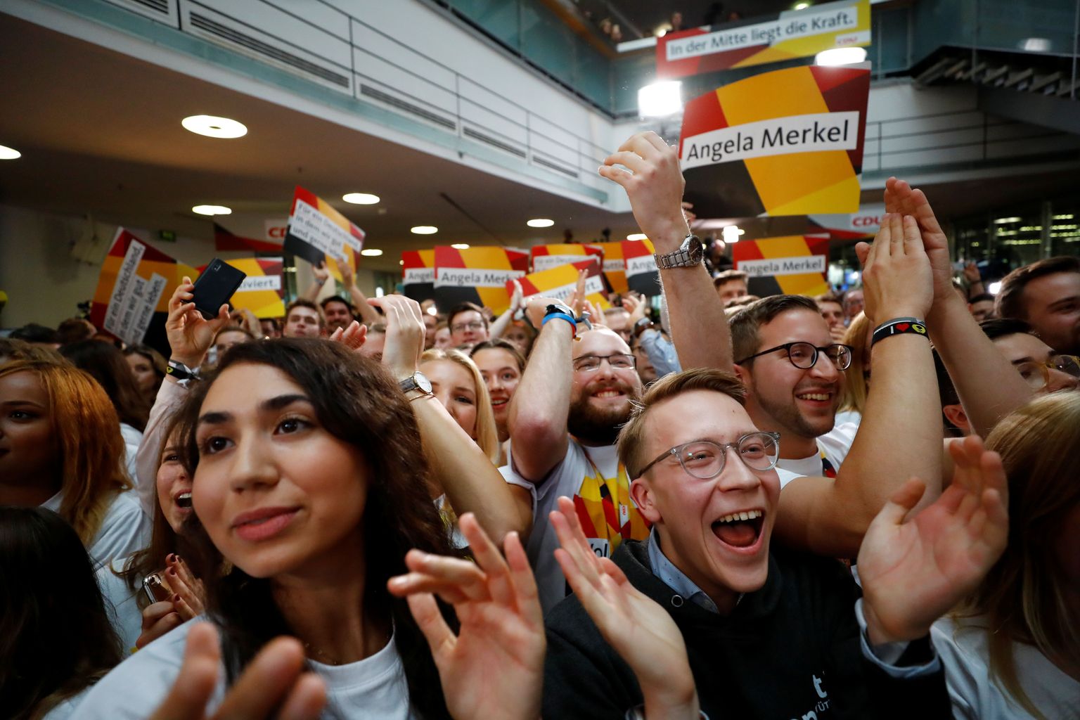 Saksa kristlike demokraatide toetajatel on põhjust rõõmustada, sest 12 aastat võimul olnud Merkel suutis kindlustada endale neljanda ametiaja.