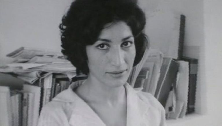 Irāņu revolucionārā dzejniece Forūga Farohzāda (1934-1967).