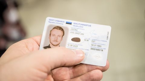 «See aitab kaitsta dokumendi omaniku identiteeti.» Politseisse viidud kadunud ID-kaarti omanikule ei tagastata