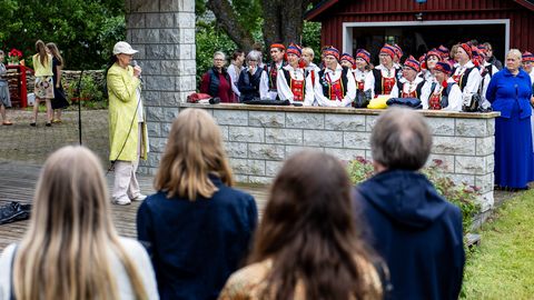GALERII JA VIDEO ⟩ Tagaranna kirjanduspäev