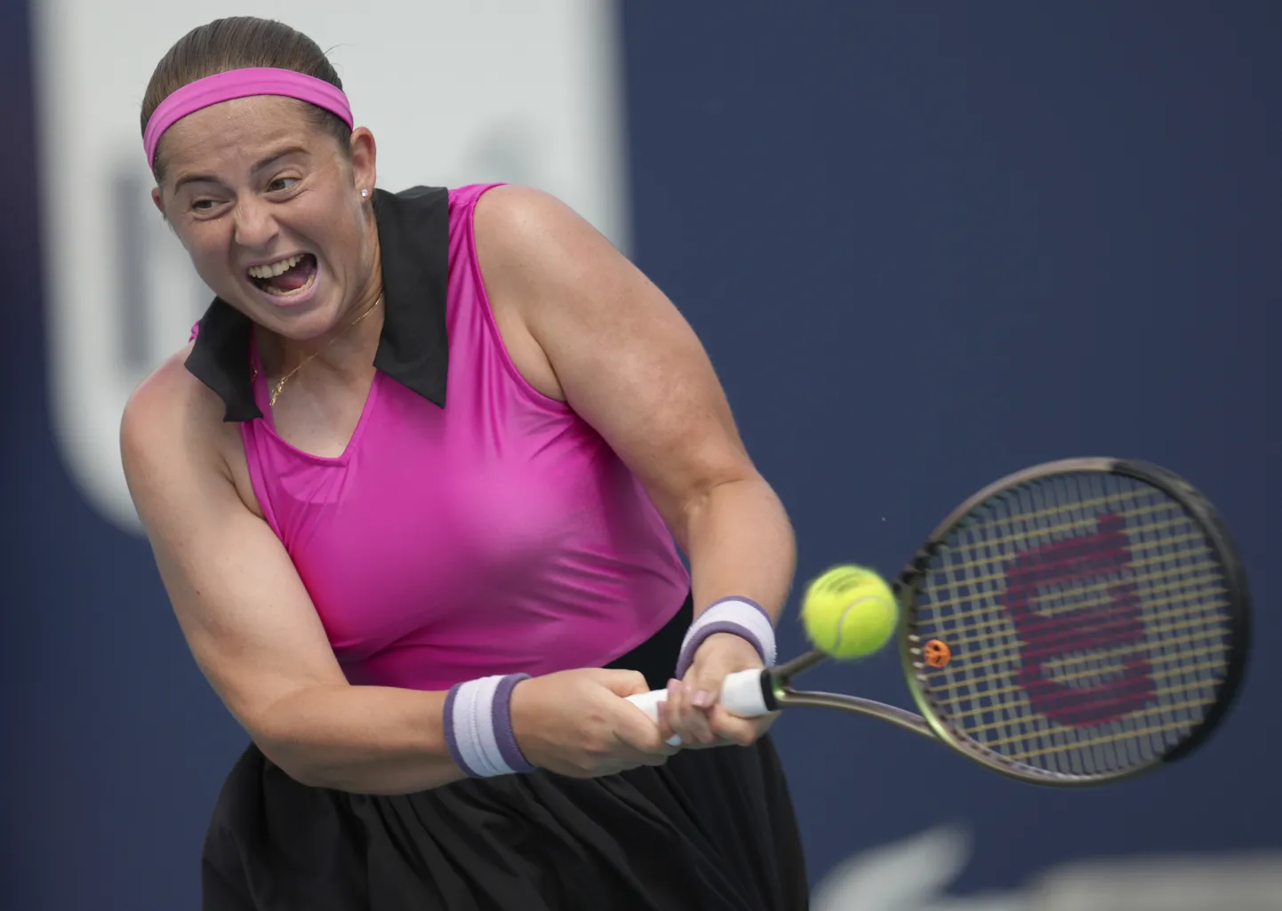 Aļona Ostapenko