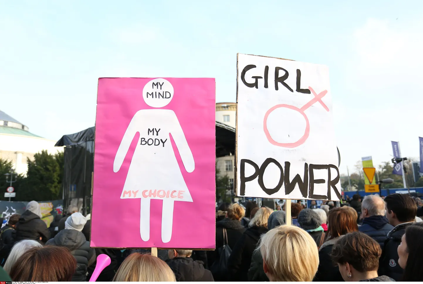 Abordikeelu vastased protestimas.
